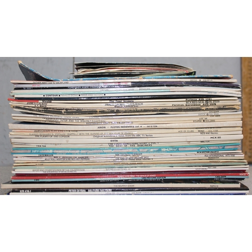 607 - Qty of assorted LP and other vinyl records to inc Abba, Foreigner, Queen etc etc