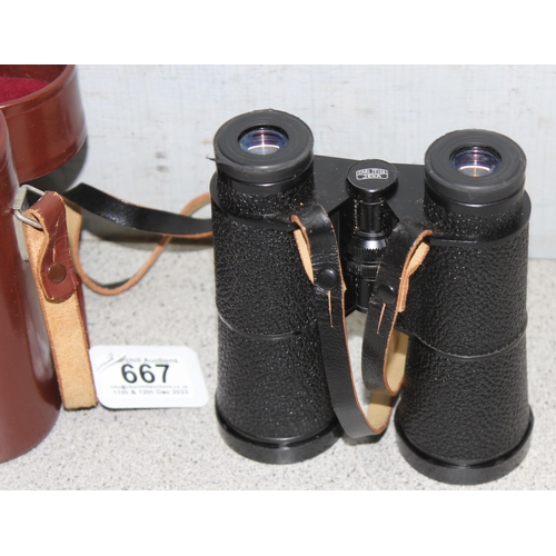 667 - A pair of Carl Zeiss Jena binoculars, Notarem 10x40B MC with original case and lens caps