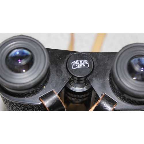 667 - A pair of Carl Zeiss Jena binoculars, Notarem 10x40B MC with original case and lens caps