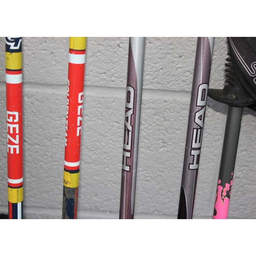 713 - Qty of Alpine skis & ski poles to include Kastle & Head, longest pair approx. 195cm