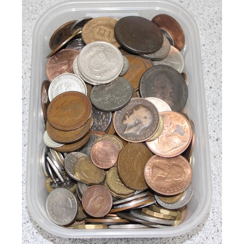 1220 - Qty of assorted mixed world and British coins, approx 1.6kg gross