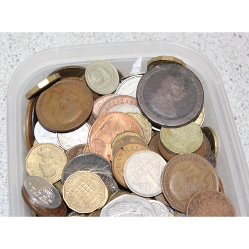 1221 - Qty of assorted mixed world and British coins, approx 1.6kg gross