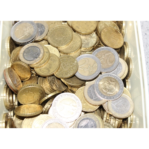 1225 - A large qty of assorted Euro coins, approx 2.8kg gross