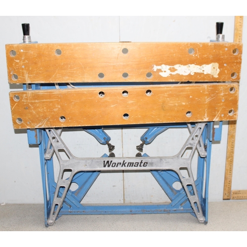 822 - Black and Decker workmate