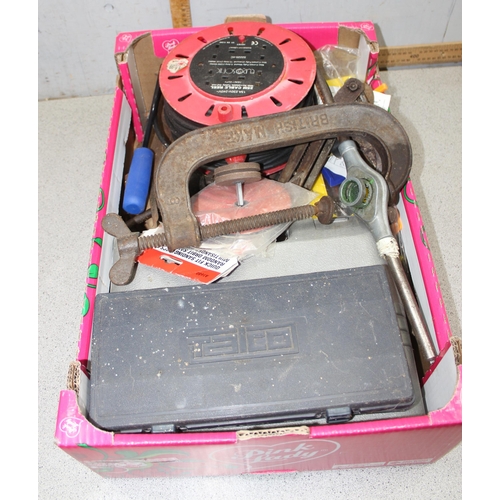 828 - 2 boxes of tools to include vintage hand tools, oil can and boxed socket set