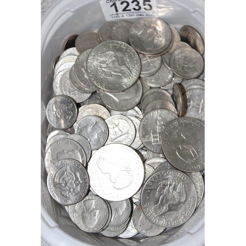 1235 - Qty of assorted US coins, approx 1.2kg gross