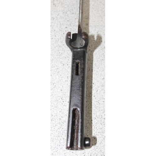 1483 - An early 20th century bayonet and sheath, believed to be a Mauser bayonet, seemingly unmarked apart ... 