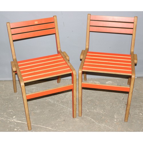 35 - A pair of unusual retro red painted bent plywood chairs