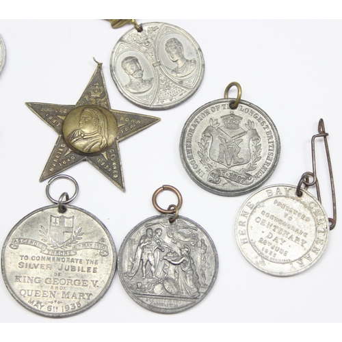 1486 - 8 assorted late 19th & Early 20th century commemorative medallions