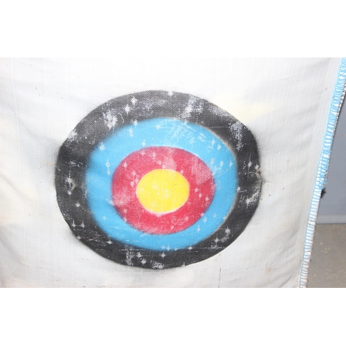 700 - Homemade archery target, approx 90cm square