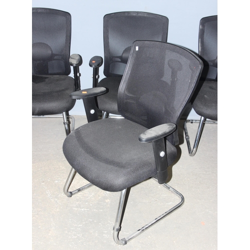 145 - 4 good quality modern office or boardroom chairs, no maker