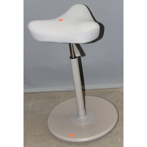 55 - Varier Move designer posture stool, grey