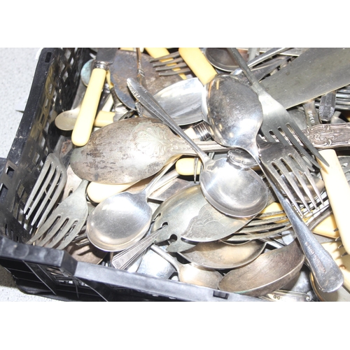 1016 - Qty of silver-plated flatware, approx 5.6kg