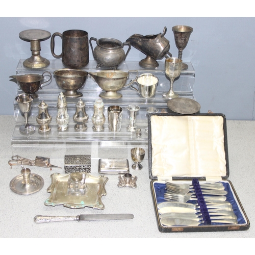 1019 - Qty of mixed metalware, mostly small silver-plated items, approx 5.5kg gross