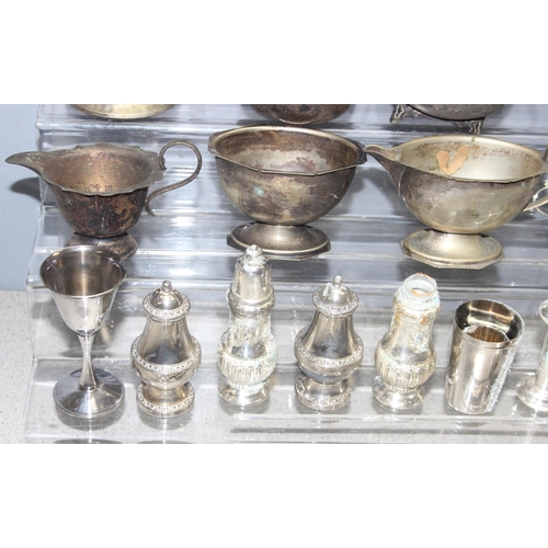 1019 - Qty of mixed metalware, mostly small silver-plated items, approx 5.5kg gross