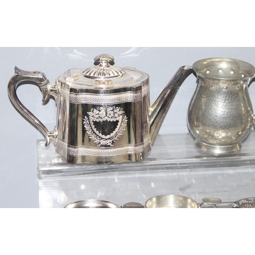 1030 - Qty of antique and later silver-plated items to incl cocktail shaker, approx 4.4kg