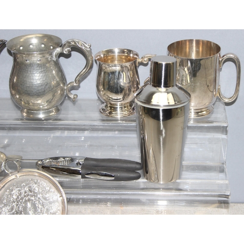 1030 - Qty of antique and later silver-plated items to incl cocktail shaker, approx 4.4kg