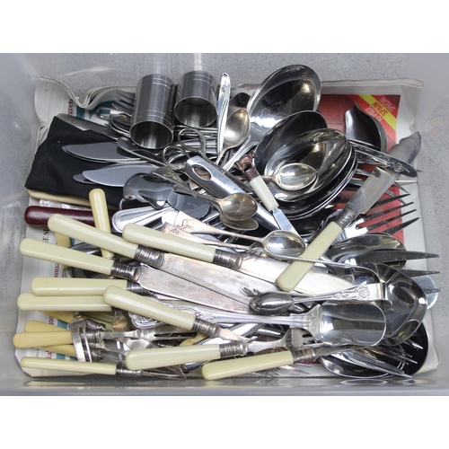 1031 - Qty of cutlery and flatware to incl some silver-plate