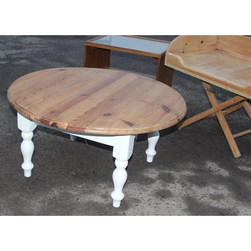 116 - Pine butlers style tray on stand, approx 79cm W, pine topped round coffee table with white painted b... 