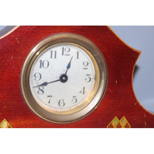 1309 - Early 20th century mahogany cased mantel clock with mechanical movement, approx 16cm tall