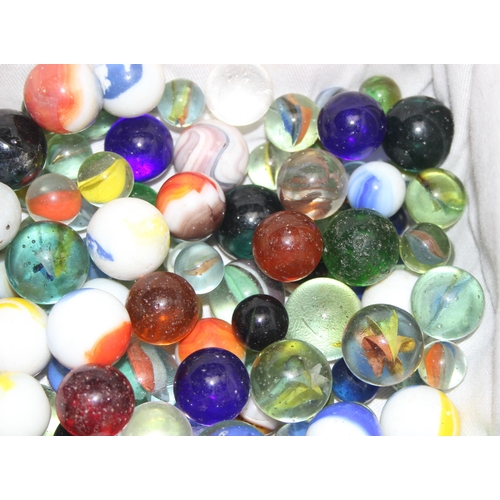 1521 - Large qty of vintage glass marbles, approx 3.6kg gross