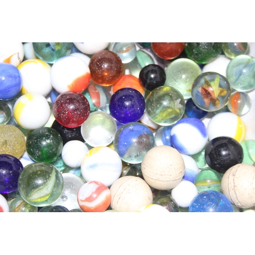 1521 - Large qty of vintage glass marbles, approx 3.6kg gross