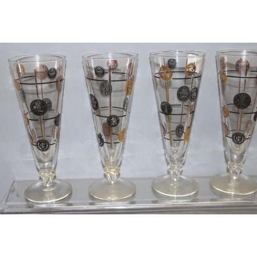 1617 - Set of 10 retro mid-century Libbey Pilsner style hurricane stem drinking glasses decorated with blac... 