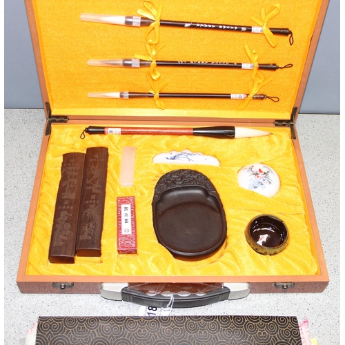 1618 - Professional quality Japanese/Chinese Calligraphy writing and painting set in fitted hardwood decora... 