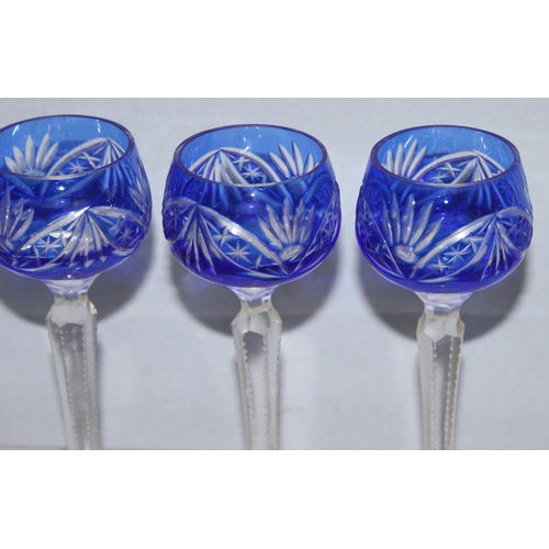 1621 - Set of 6 blue flash glass bohemian liqueur glasses, each approx 14.5cm