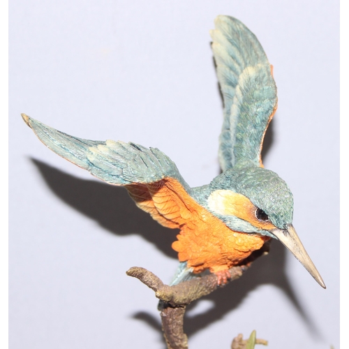 1630 - Country Artists sculpture of Kingfishers 'Waters Edge', approx 32cm