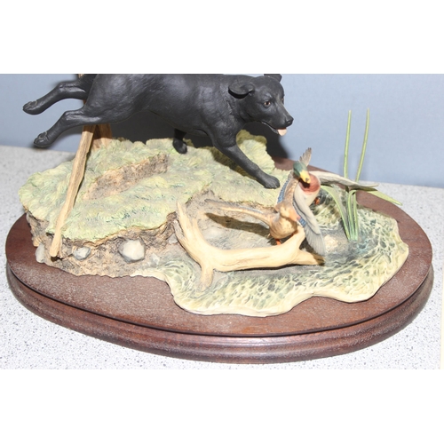 1633 - Border Fine Arts limited edition (572/1500) sculpture of a black Labrador 'Disturbing the Peace', wi... 