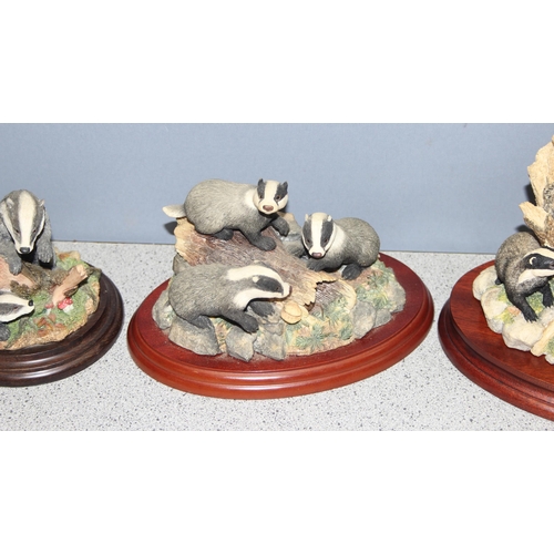 1635 - 3 x Border Fine Arts sculptures of badgers 'Evening Shadows' with certificate of authenticity and or... 