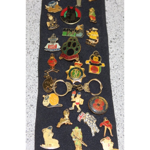 1648 - A large qty of assorted vintage enamel badges containing a large number of Police Charity badges of ... 