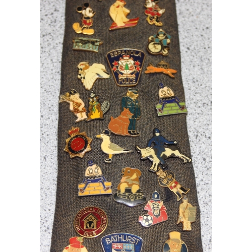 1655 - A large qty of assorted vintage enamel badges containing a large number of Police Charity badges of ... 