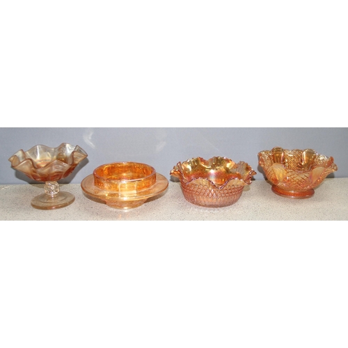 1711 - Qty of carnival glass items