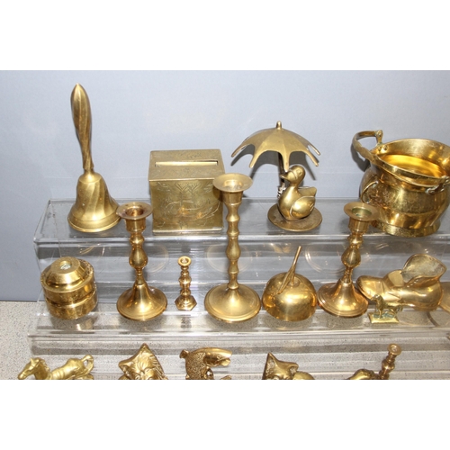 1721 - Qty of assorted mixed metalware, mainly brass, approx 11kg gross