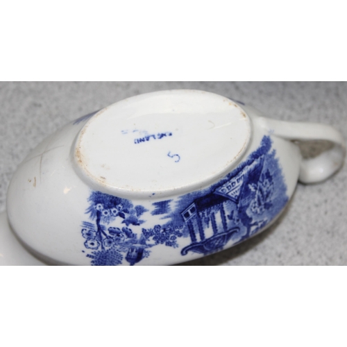 1742 - Qty of assorted blue and white ceramics