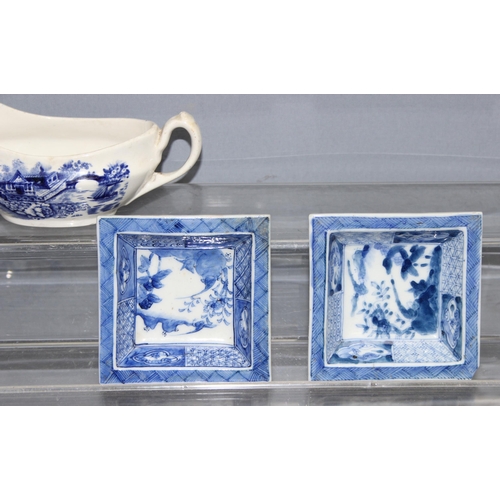 1742 - Qty of assorted blue and white ceramics