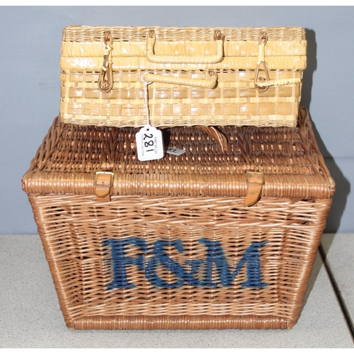 281 - 4 x wicker picnic/hamper baskets, 2 stamped with Fortnum & Mason, largest approx 56 x 38 x 39cm