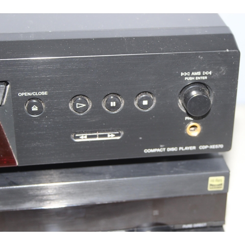 770 - Sony High Density Linear Converter CD player CDP-XE570, and a Sony Stereo Receiver STR-DH190 (2)