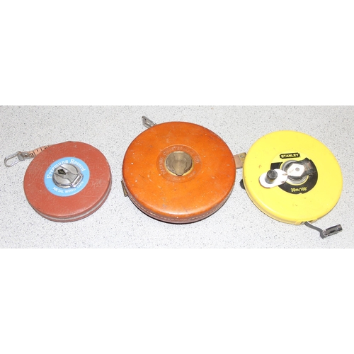 803 - 3 x field measuring tapes, to incl Stanley