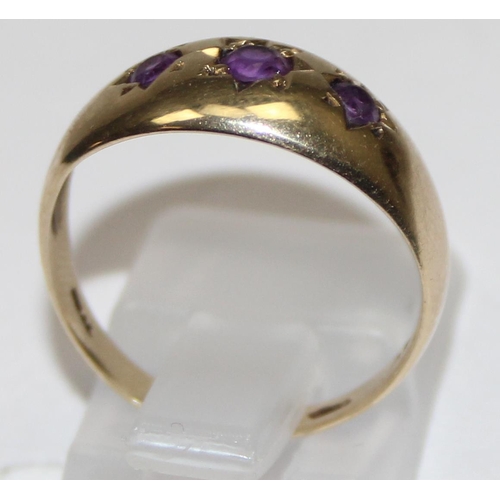 1117 - An antique style amethyst gypsy set ring, full but rubbed hallmarks and XRF confirmed, approx size N... 