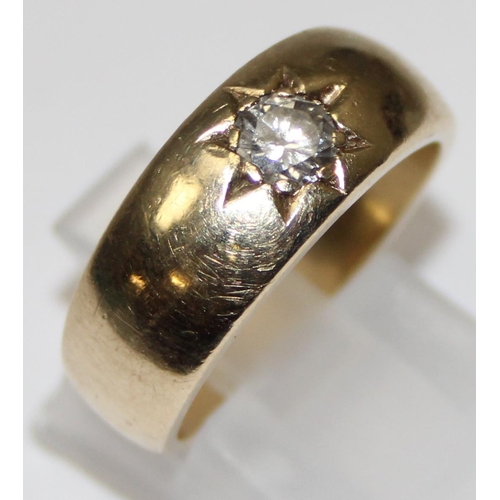 1121 - An antique style heavy gauge 9ct gold gypsy set diamond ring, full hallmarks and XRF confirmed, appr... 