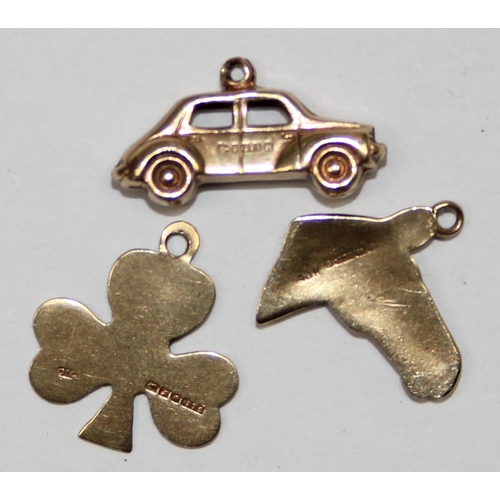 1137 - 3 assorted 9ct gold charms formed as a car, a horses head and a clover, all hallmarked, approx 1.65g... 