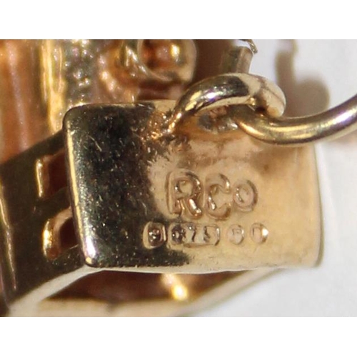 1138 - 9ct gold charm formed as a train, marked and XRF confirmed, approx 3.48g gross