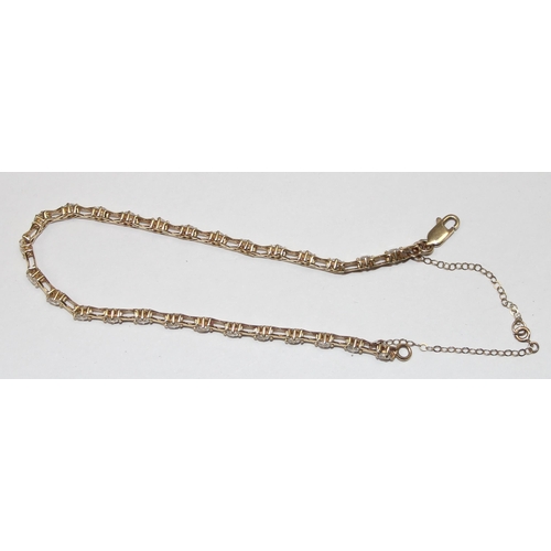 1141 - 9ct gold and white stone tennis bracelet, marked 375 & XRF confirmed, approx 20cm long, approx 8.93g... 