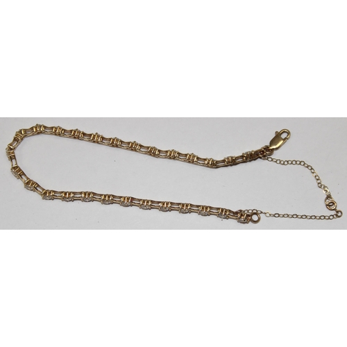 1141 - 9ct gold and white stone tennis bracelet, marked 375 & XRF confirmed, approx 20cm long, approx 8.93g... 