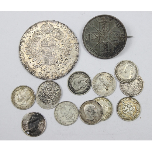 1204 - Qty of assorted mixed silver coins, mainly British coins, both full and half silver, and a Maria The... 