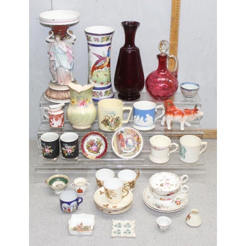 1802 - Mixed ceramics to incl a small Chinese blue, red and white footed shallow rice bowl bearing 6 charac... 