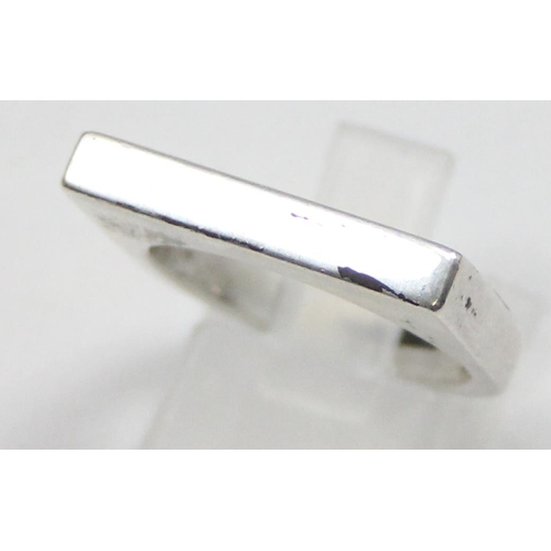 1171 - Georg Jensen, a 925 silver ring of retro form, Aria range 593B, marked and XRF confirmed, approx siz... 